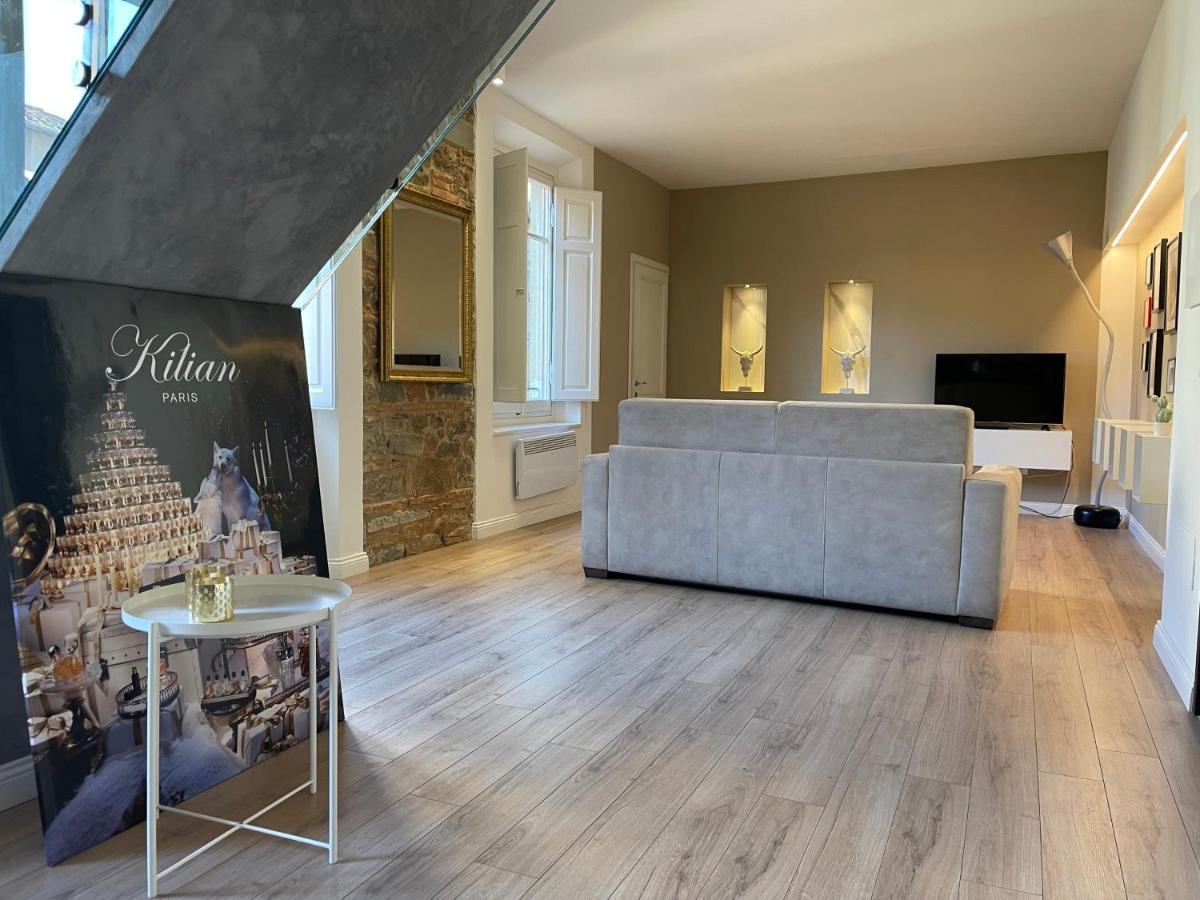 Luxury Apartment In City Center Florence Buitenkant foto