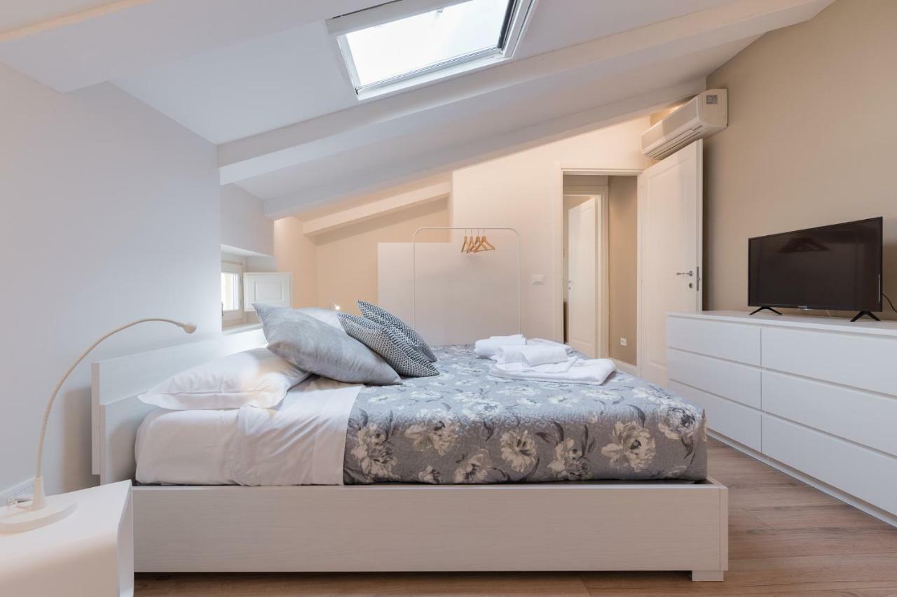 Luxury Apartment In City Center Florence Buitenkant foto